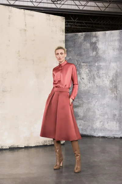 Look 19